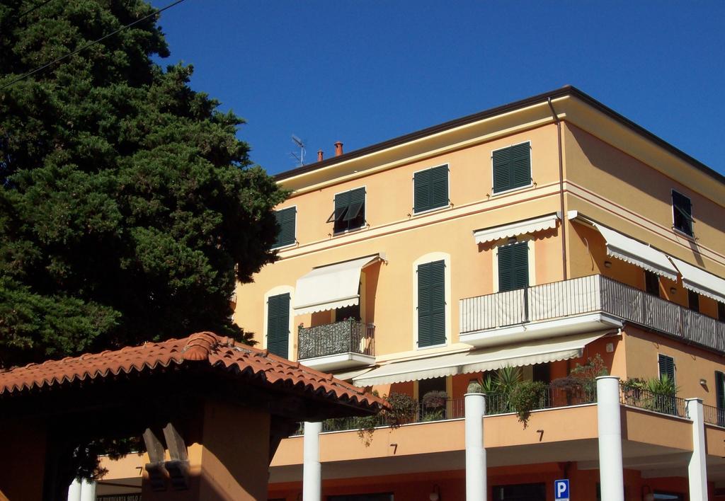 Apartament Stefania *